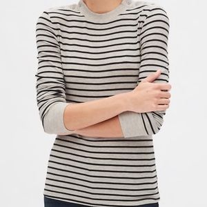 Women’s Striped Long Sleeve Button-shoulder Shirt